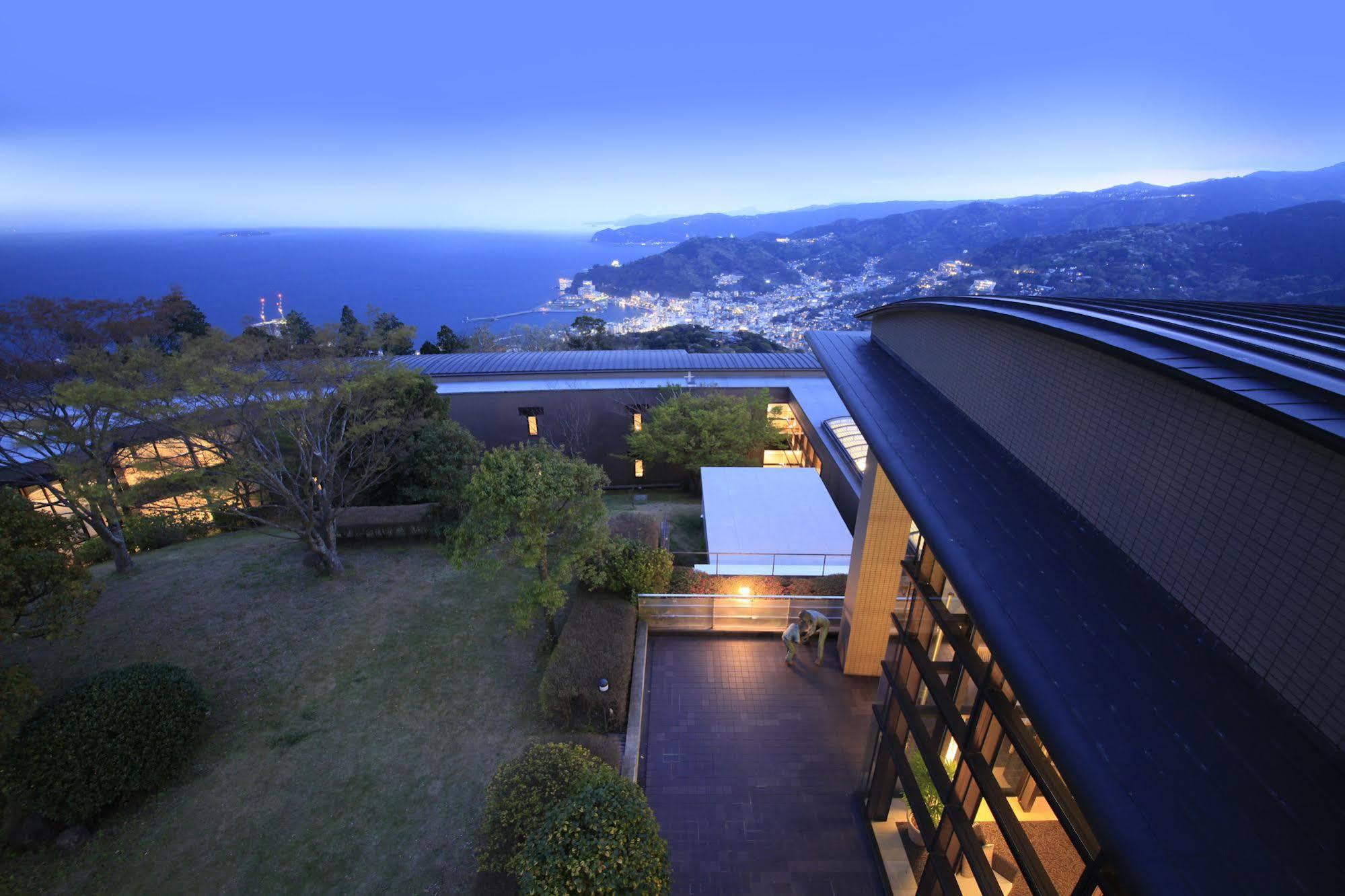 Hotel Grand Bach Atami Crescendo Экстерьер фото